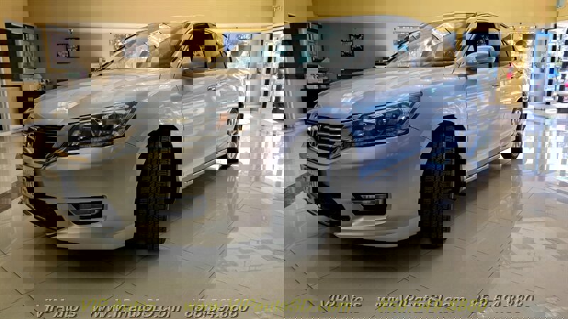 Used 2013 Honda Accord EX-L image 2