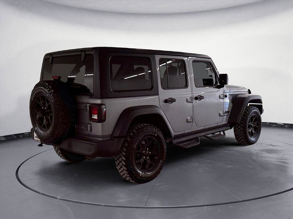 Used 2020 Jeep Wrangler Unlimited Willys image 6