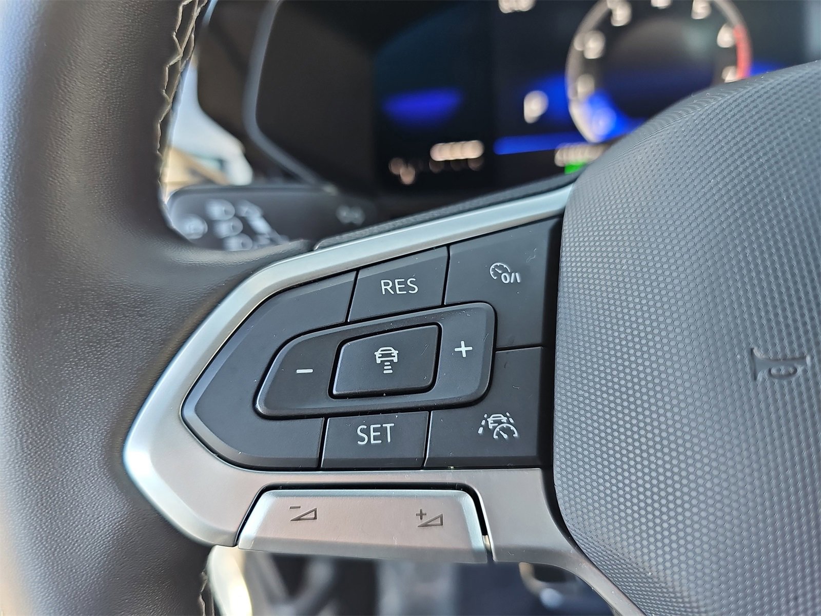 Used 2022 Volkswagen Taos S w/ IQ Drive S Package image 16