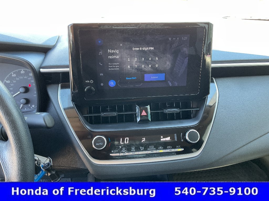 Used 2024 Toyota Corolla LE FWD image 31