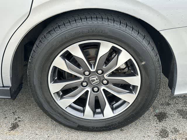 Used 2023 Honda Odyssey EX-L image 5