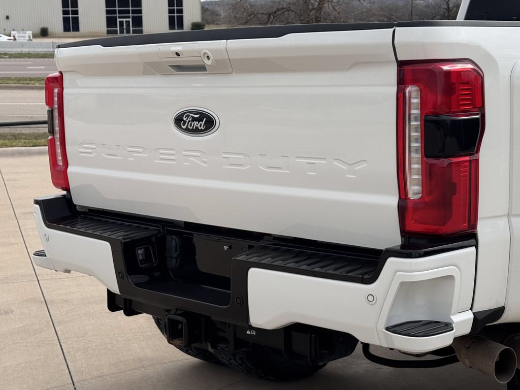 Used 2024 Ford F450 Lariat w/ Lariat Ultimate Package AWD/4WD image 11