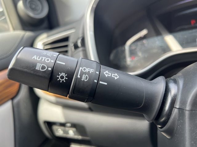 Used 2018 Honda CR-V Touring image 28