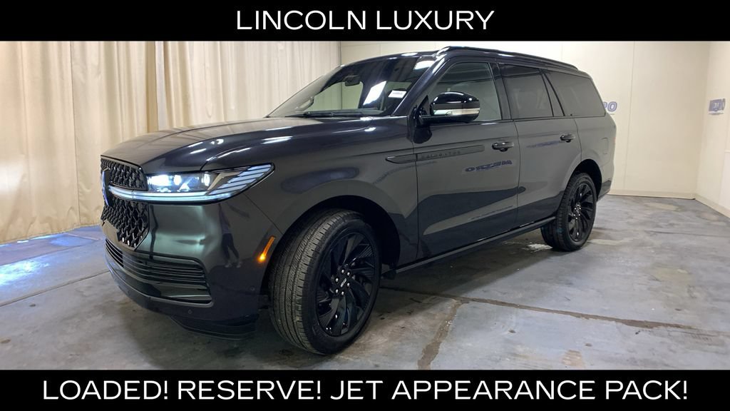 Used 2025 Lincoln Navigator Reserve w/ Jet Appearance Package AWD/4WD image 7