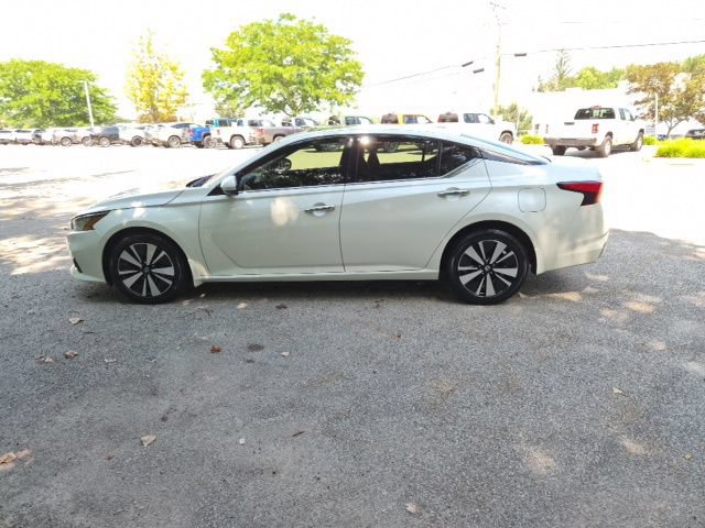 Used 2019 Nissan Altima 2.5 SV