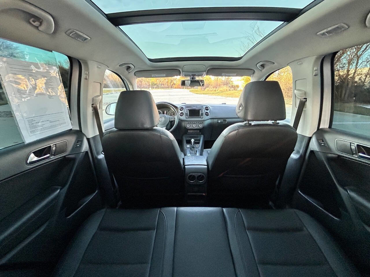 Used 2017 Volkswagen Tiguan Wolfsburg Edition image 14