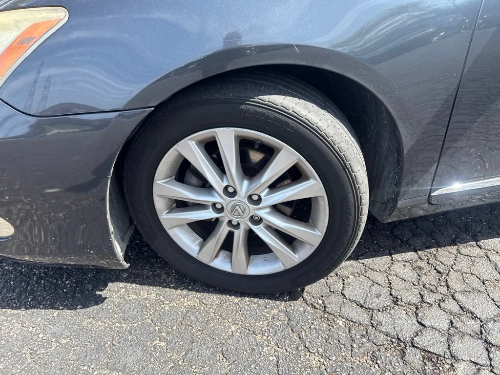 Used 2010 Lexus ES 350 FWD image 2