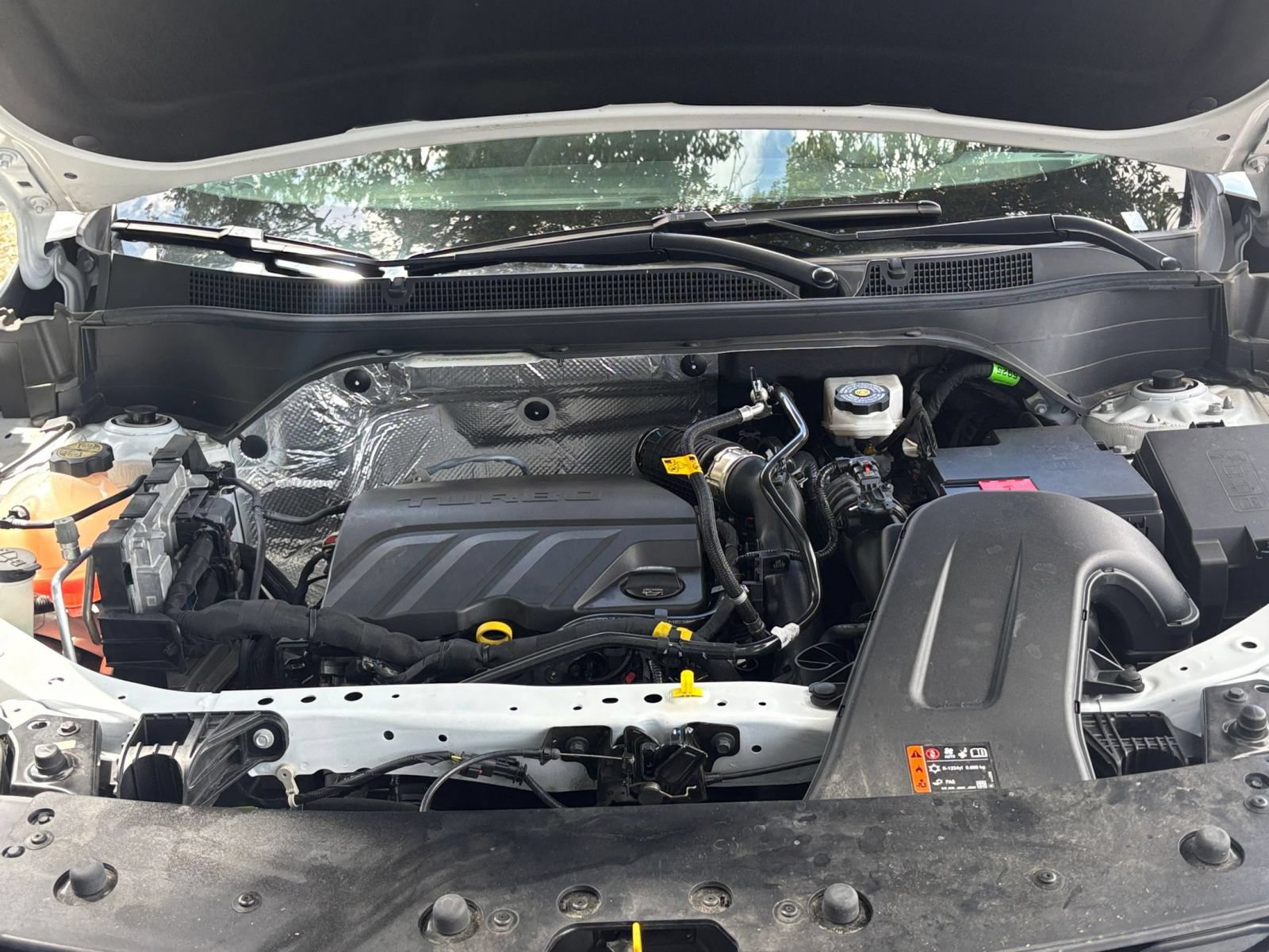 Used 2025 Chevrolet Trax LT FWD image 30