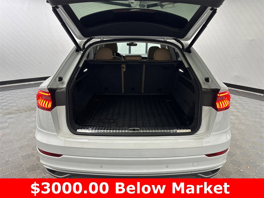 Used 2019 Audi Q8 Prestige image 20