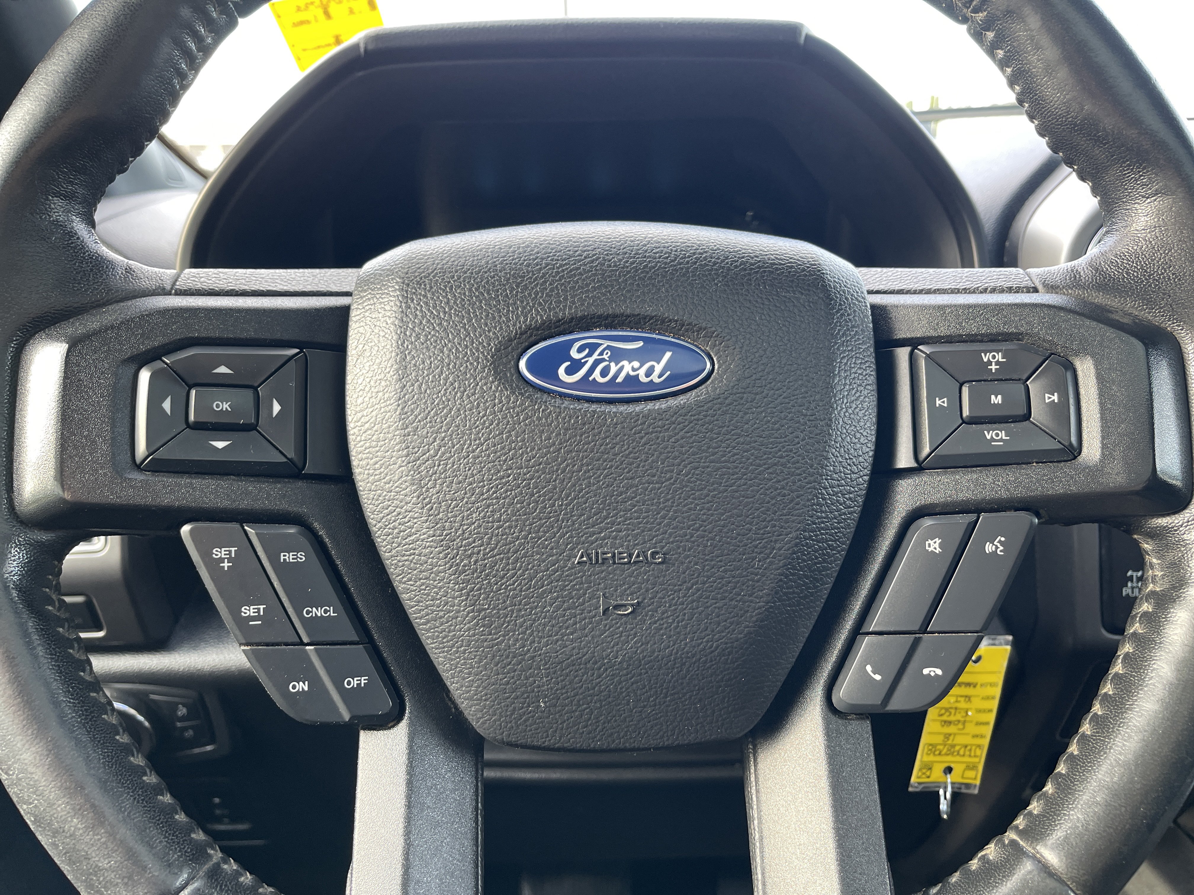 Used 2018 Ford F150 XLT w/ Equipment Group 302A Luxury AWD/4WD image 15