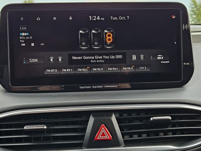 Used 2022 Hyundai Santa Fe Limited image 17