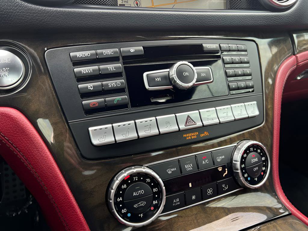 Used 2014 Mercedes-Benz SL 550 w/ Driver Assistance Package image 43