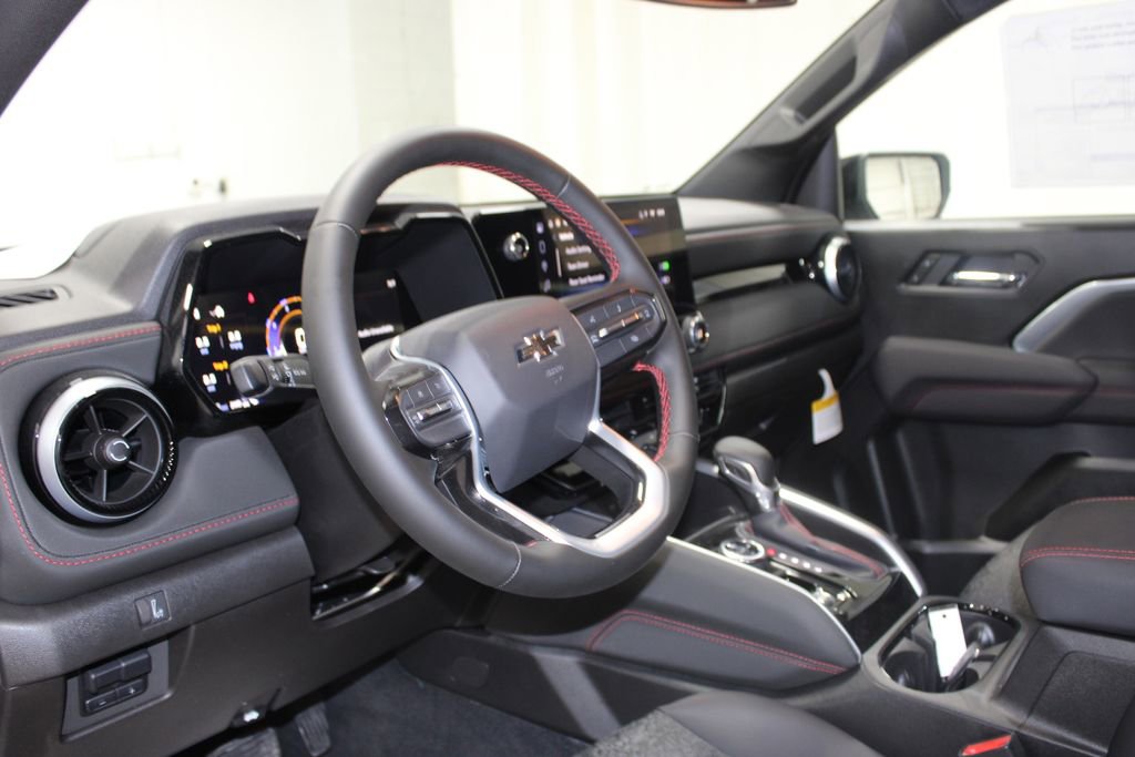 New 2025 Chevrolet Colorado Z71 w/ Midnight Edition AWD/4WD image 21