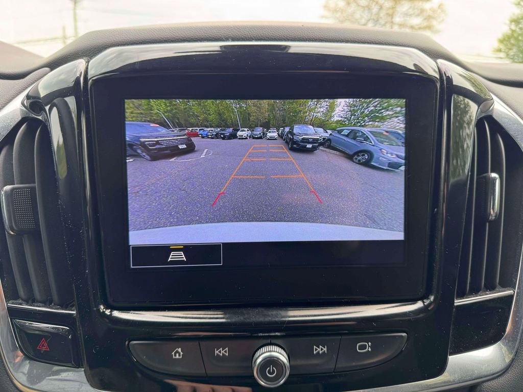 Used 2023 Chevrolet Traverse LT AWD/4WD image 30