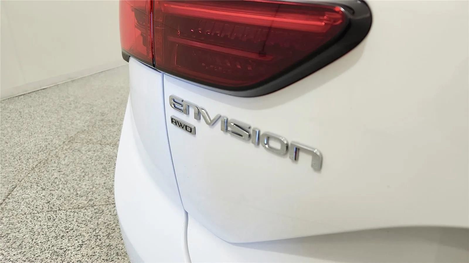 Used 2024 Buick Envision Preferred image 17