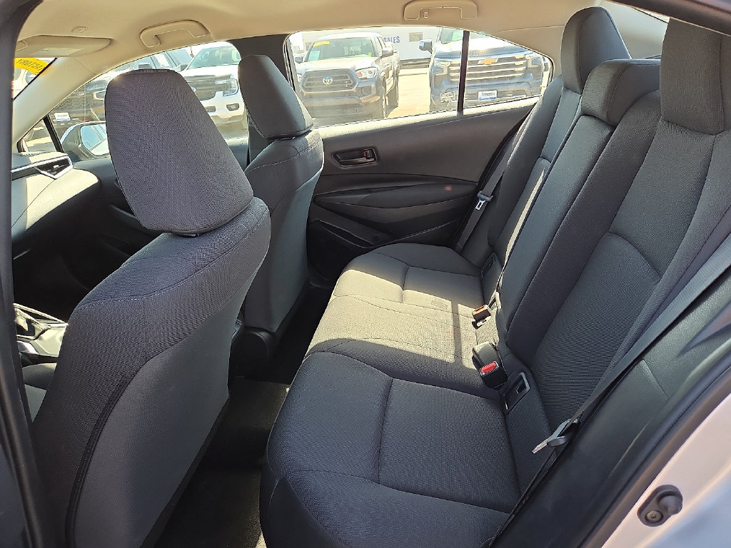 Used 2024 Toyota Corolla LE FWD image 19