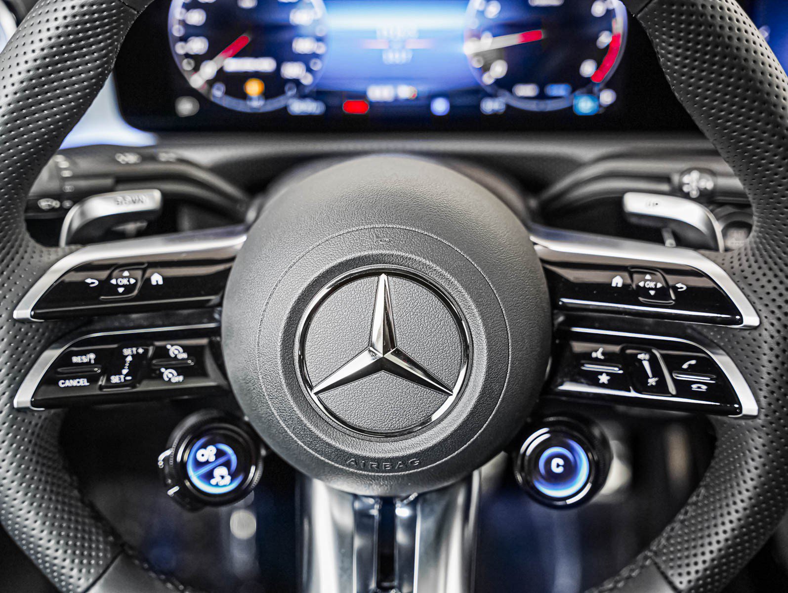 Certified 2025 Mercedes-Benz CLA 35 AMG 4MATIC image 12