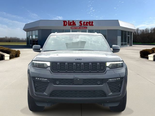 New 2026 Jeep Grand Cherokee Summit w/ Obsidian Package image 2