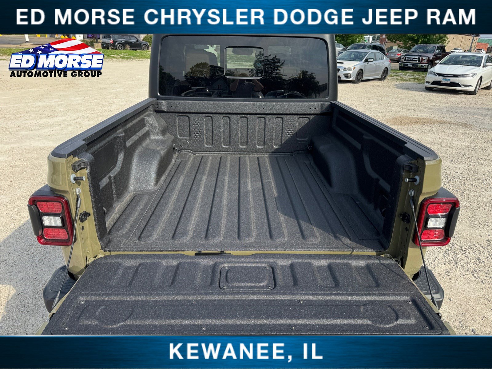 New 2026 Jeep Gladiator Willys AWD/4WD image 19