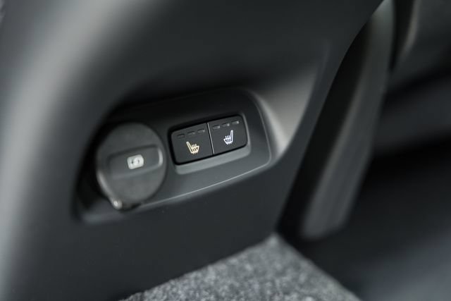 New 2026 Volvo XC40 B5 Plus w/ Climate Package AWD/4WD image 35