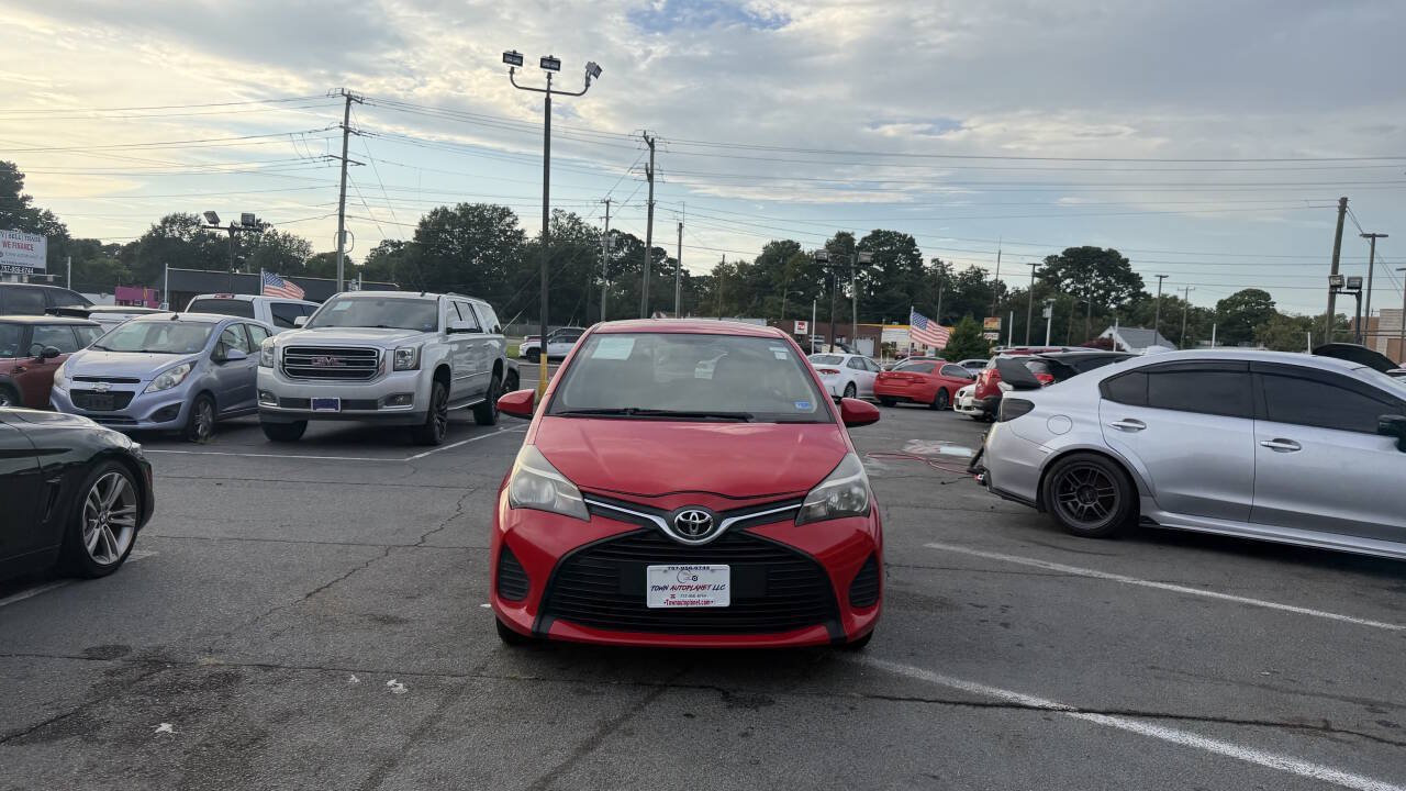 Used 2015 Toyota Yaris L FWD image 22