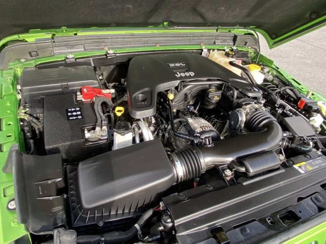 Used 2019 Jeep Wrangler Unlimited Sahara w/ Dual Top Group image 21