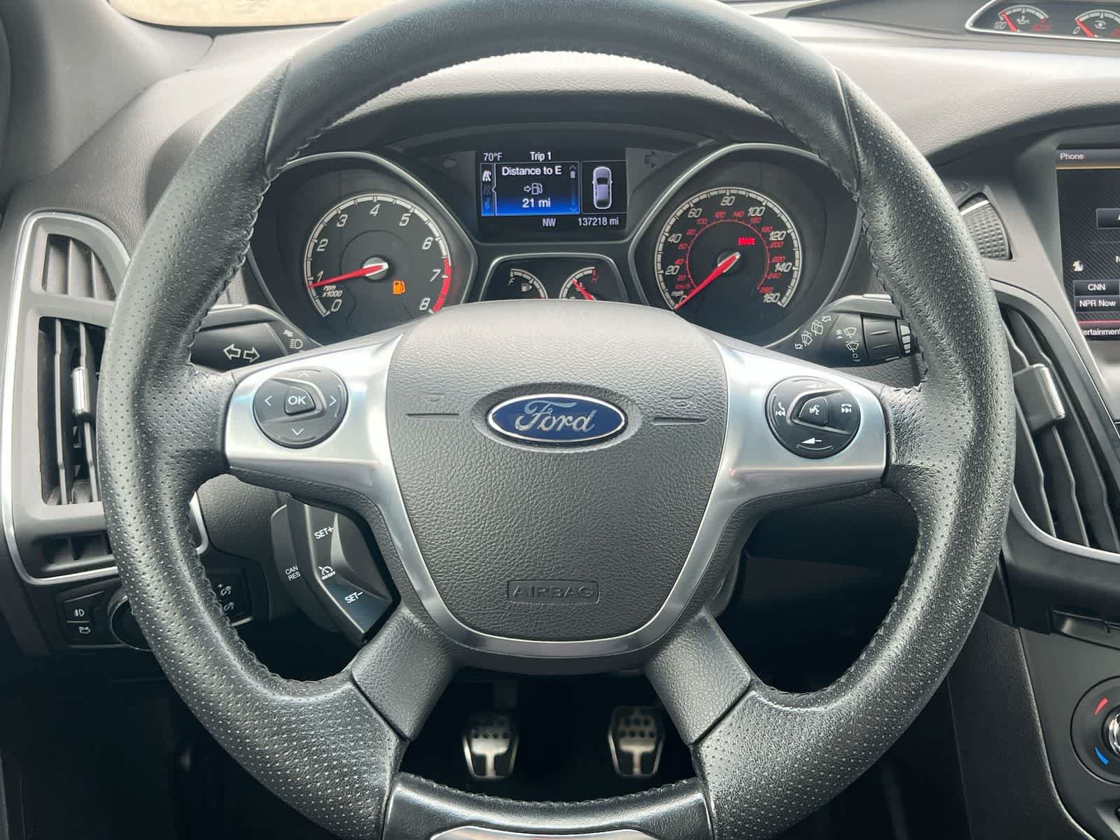 Used 2014 Ford Focus ST w/ Equipment Group 202A FWD image 22