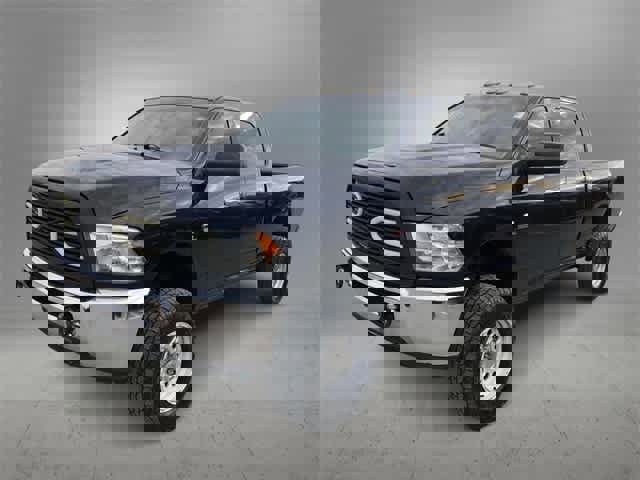 Used 2014 RAM 2500 Tradesman w/ Chrome Appearance Group image 2