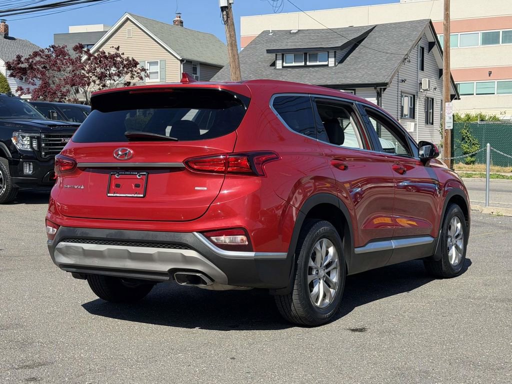 Used 2019 Hyundai Santa Fe SEL w/ Cargo Package AWD/4WD image 7