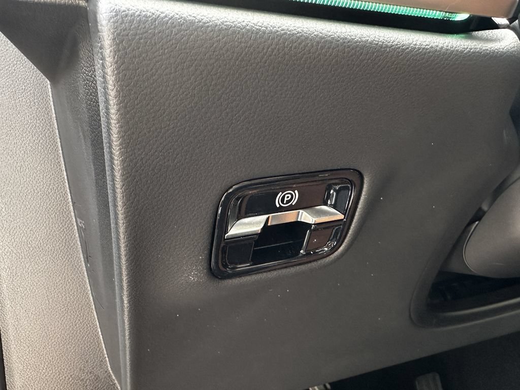 Certified 2026 Mercedes-Benz E 350 4MATIC Sedan image 36