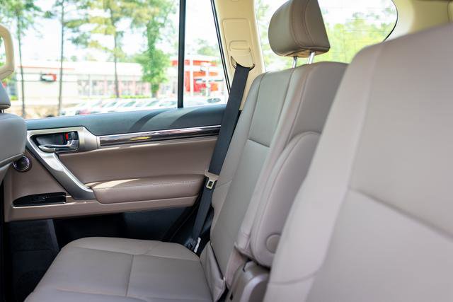 Used 2022 Lexus GX 460 Premium image 27