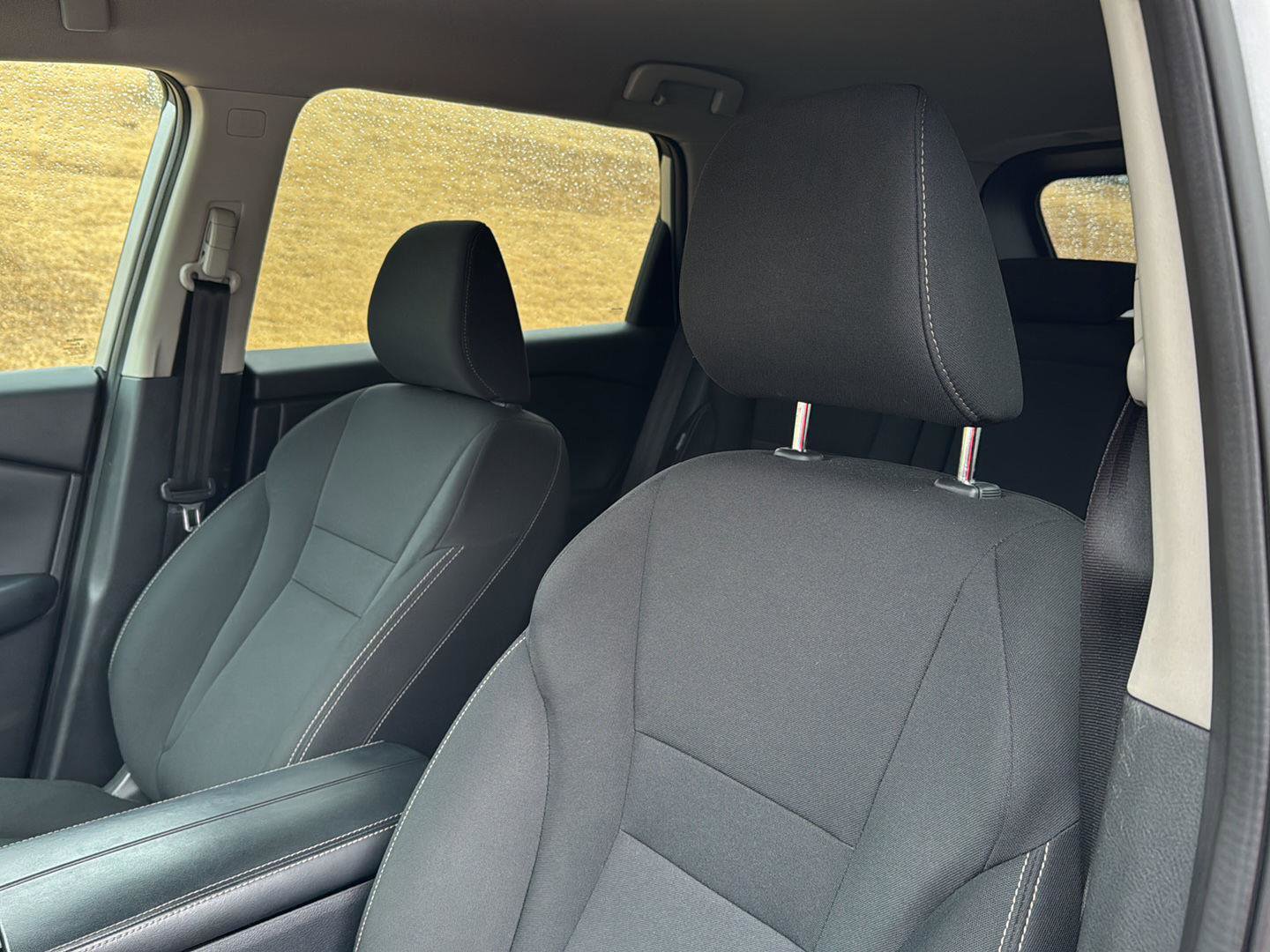 Used 2024 Nissan Rogue S image 25