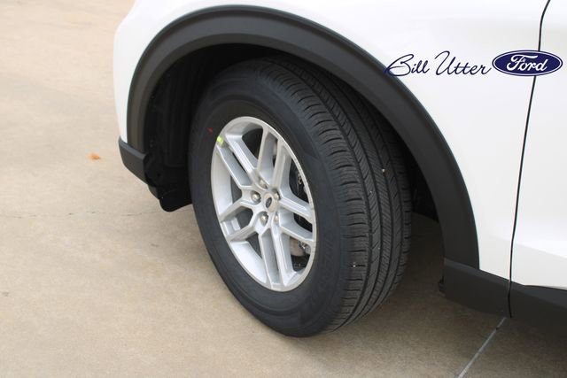 New 2026 Ford Explorer Active image 5