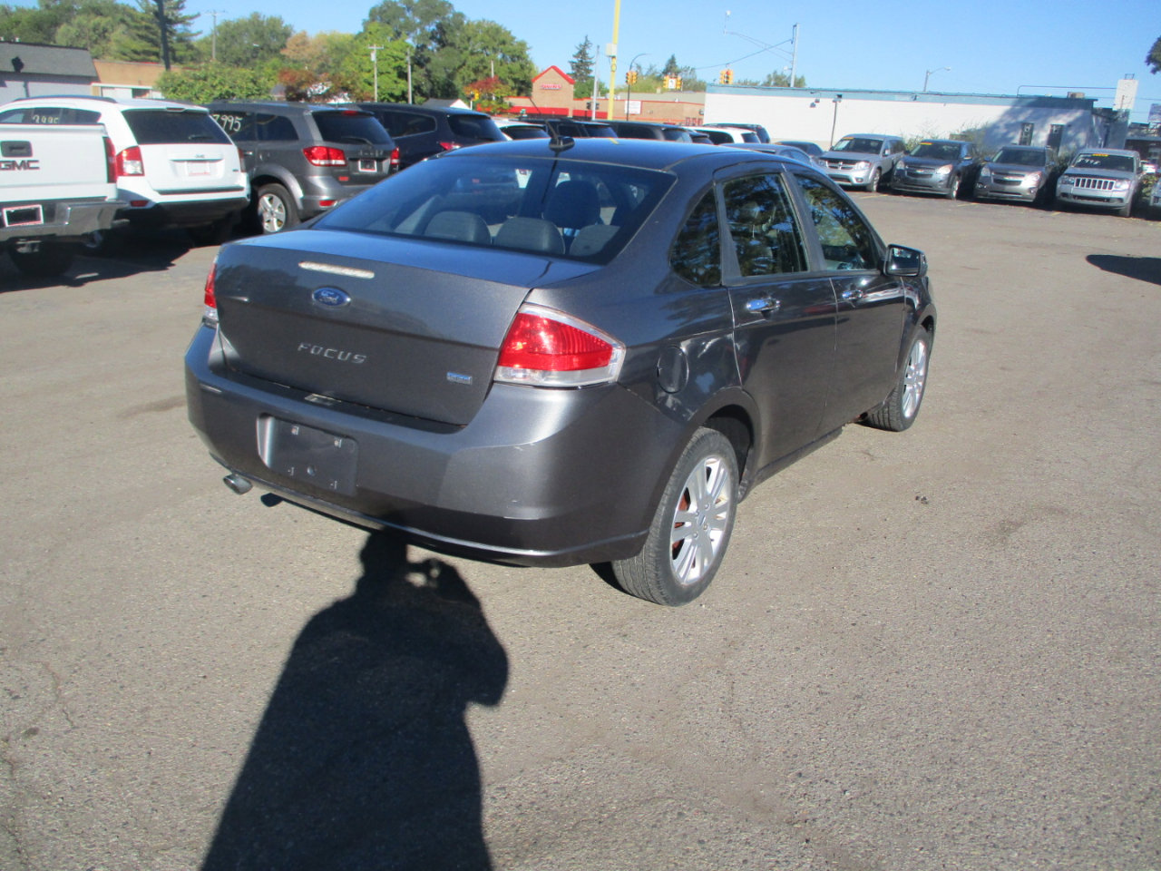 Used 2010 Ford Focus SEL image 6