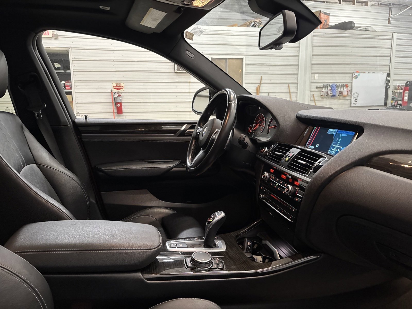 Used 2016 BMW X4 M40i image 29