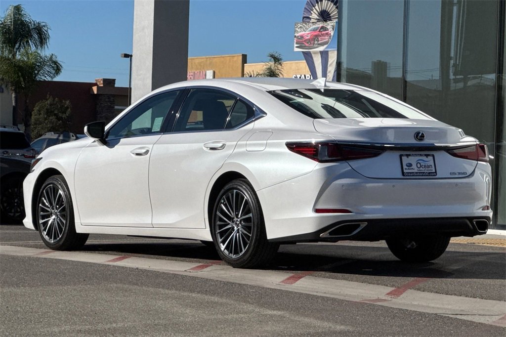 Used 2023 Lexus ES 350 w/ Premium Package image 8
