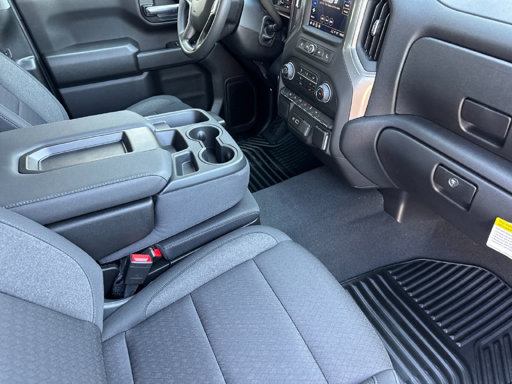 New 2026 Chevrolet Silverado 1500 Custom w/ LPO, Dark Essentials Package RWD image 14