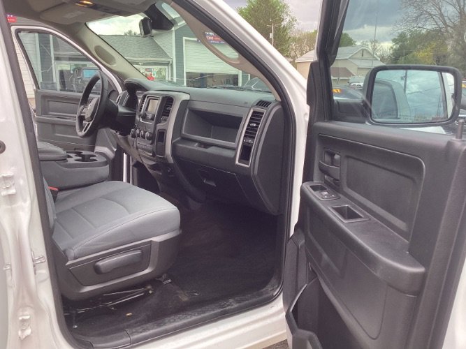 Used 2016 RAM 1500 Express image 8
