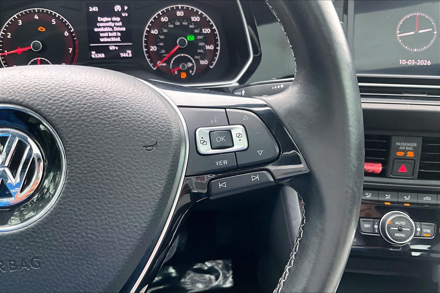 Used 2019 Volkswagen Jetta R-Line w/ R-Line Cold Weather Package FWD image 25