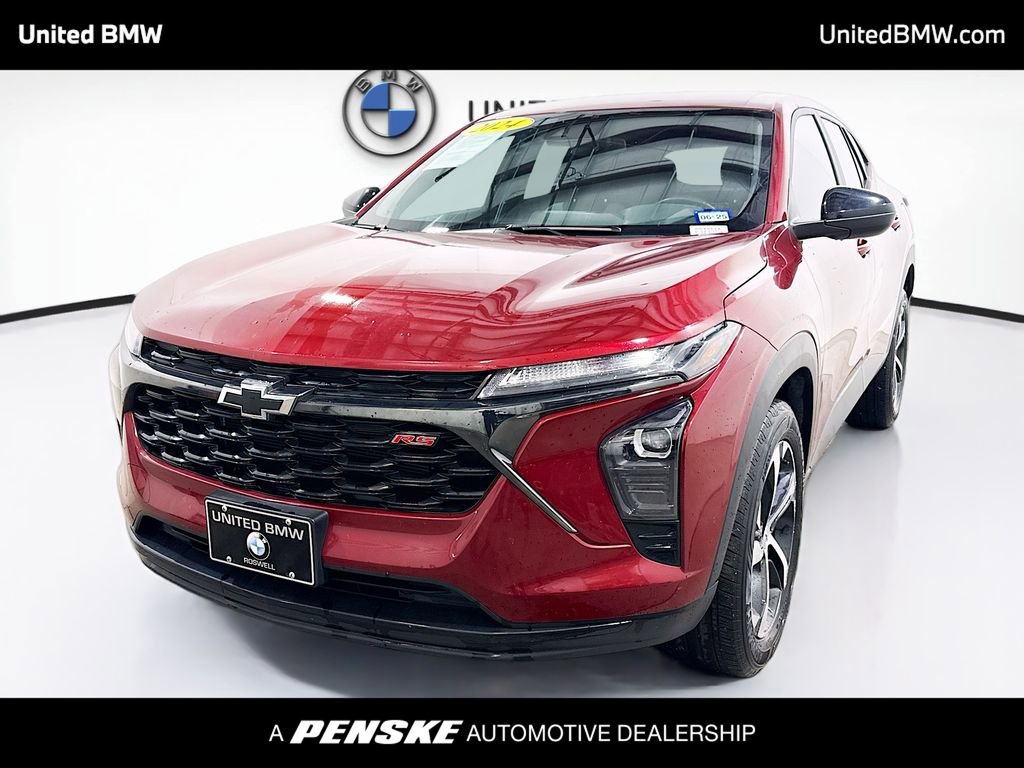 Used 2024 Chevrolet Trax RS FWD image 1