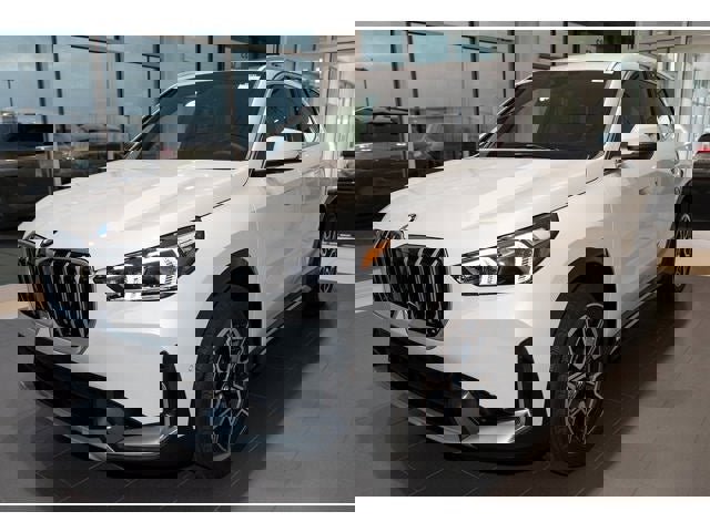 Used 2025 BMW X1 xDrive28i w/ Convenience Package image 43