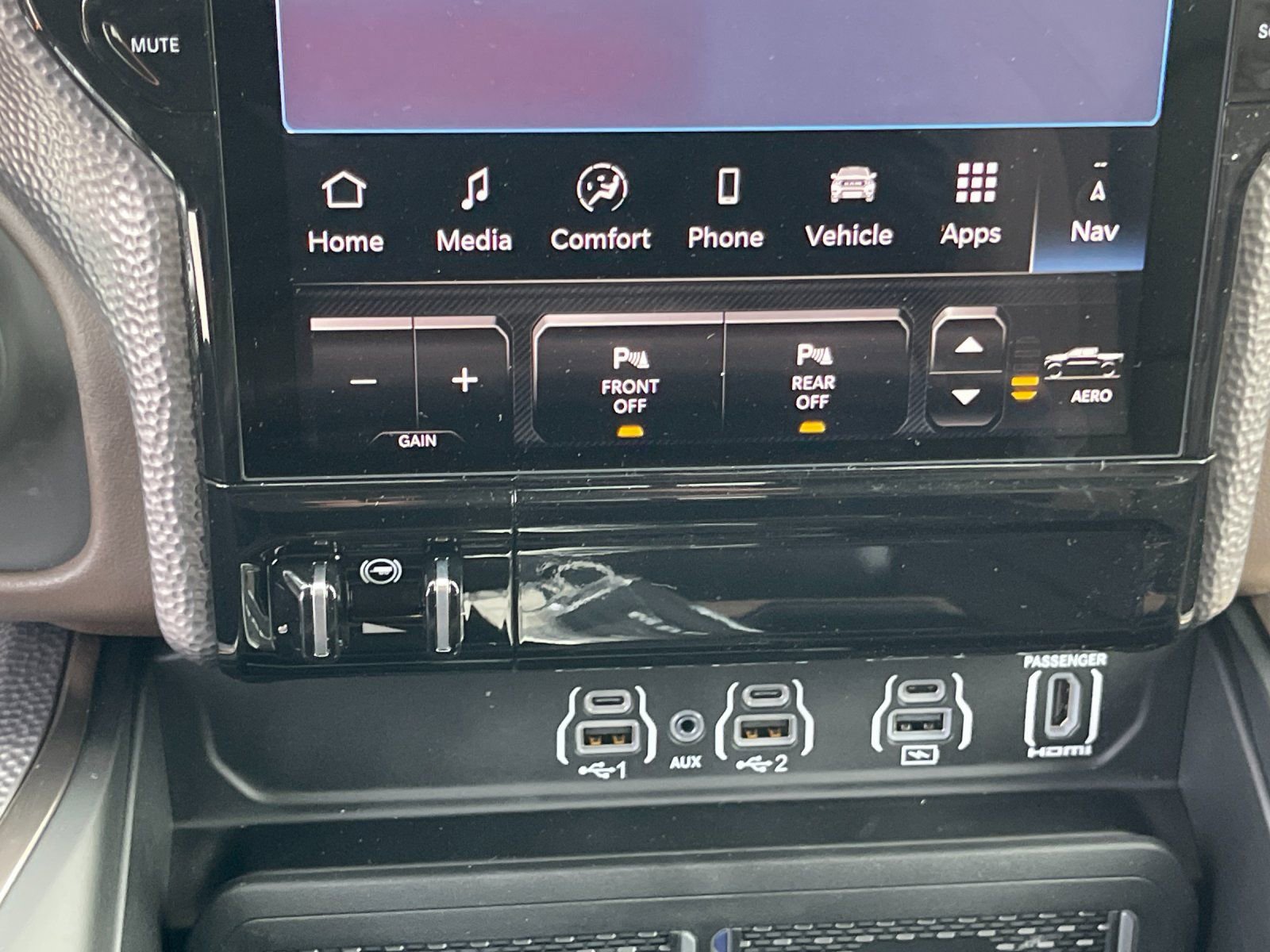 New 2026 RAM 1500 Limited image 23