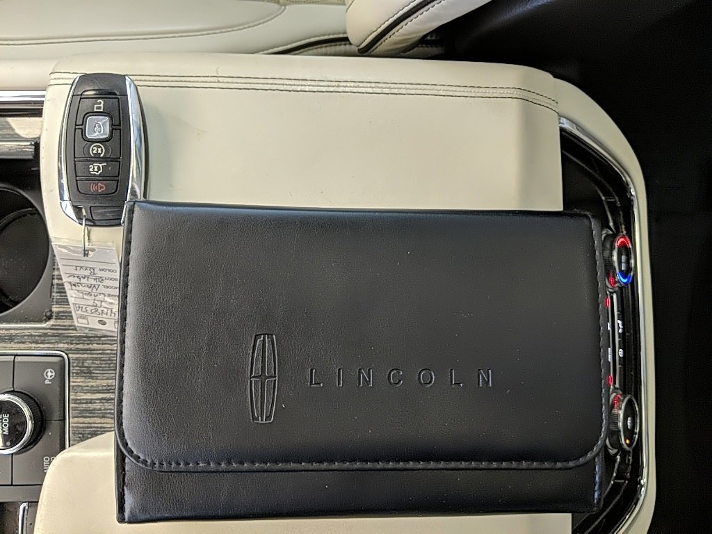 Used 2019 Lincoln Navigator L Black Label w/ Cargo Package image 31