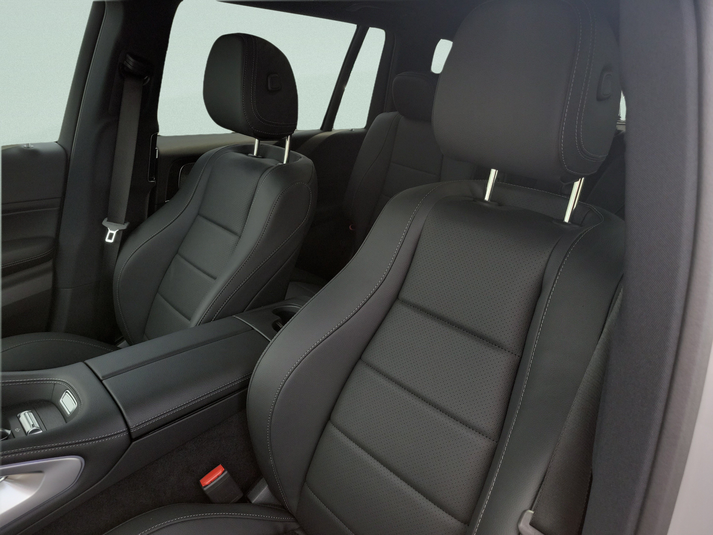 New 2026 Mercedes-Benz GLS 450 4MATIC image 18