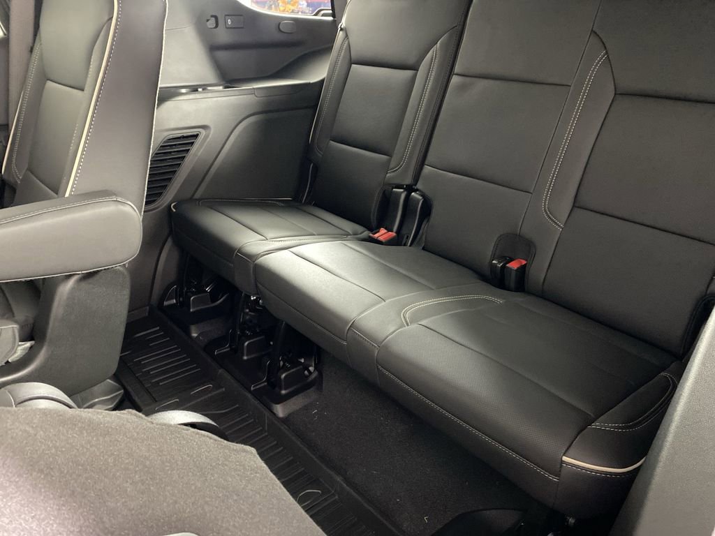 New 2026 GMC Yukon Elevation image 24