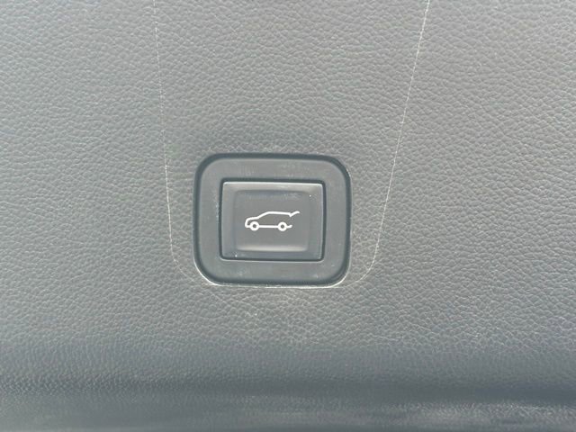 Used 2019 Chevrolet Traverse LT image 21