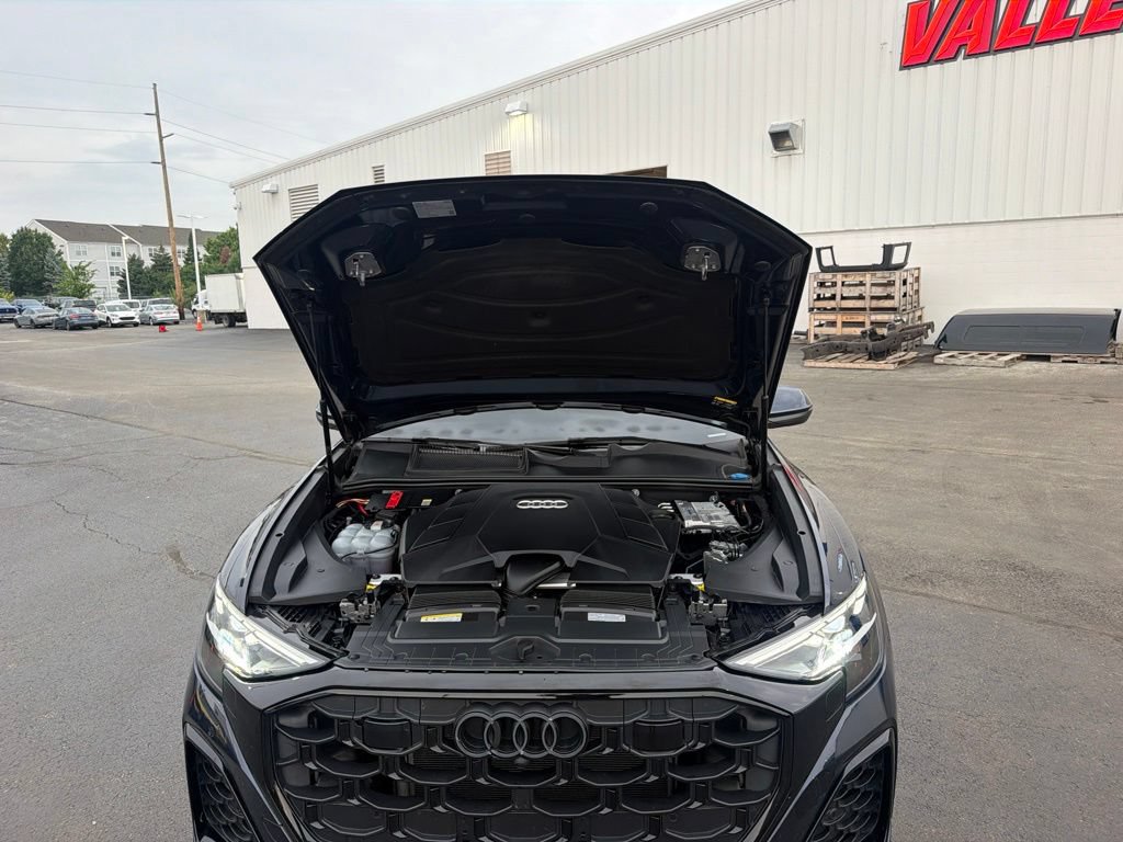Used 2024 Audi Q8 Premium Plus AWD/4WD image 36