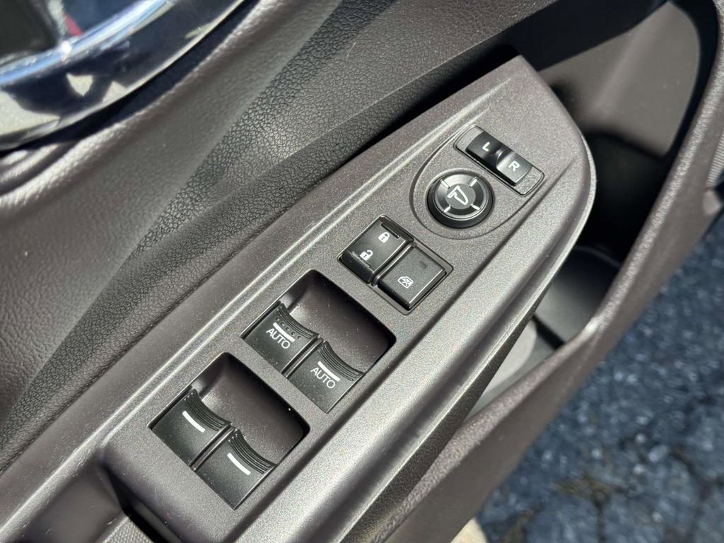 Used 2015 Acura RDX AWD w/ Technology Package image 16