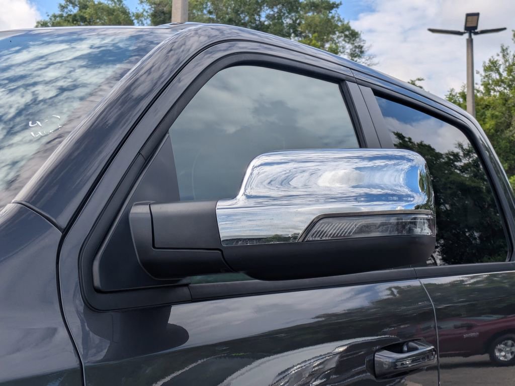 Used 2024 RAM 1500 Laramie RWD image 11