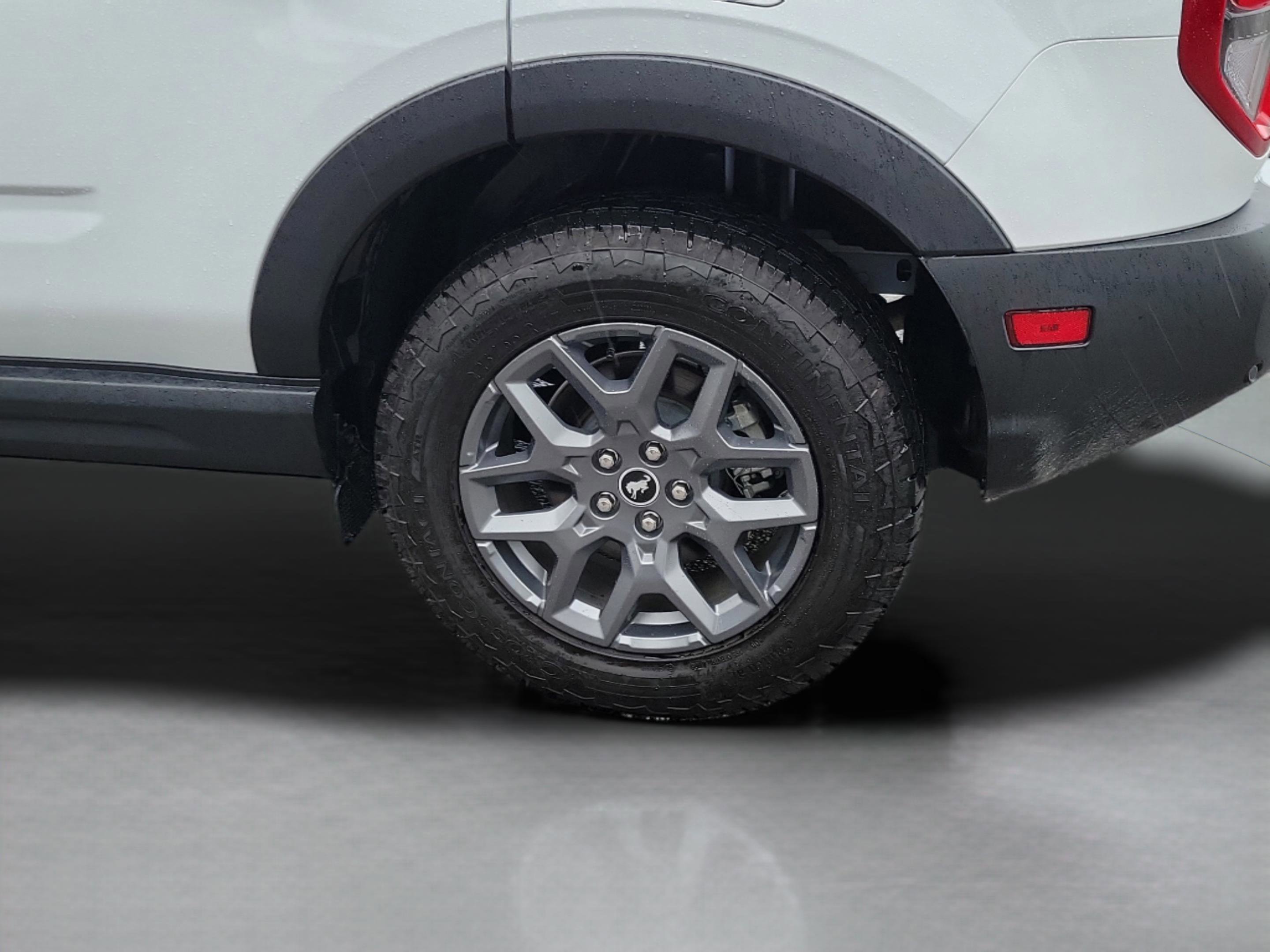 Used 2025 Ford Bronco Sport Big Bend AWD/4WD image 31